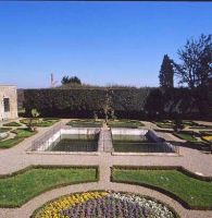 Certosa di Pontignano gardens